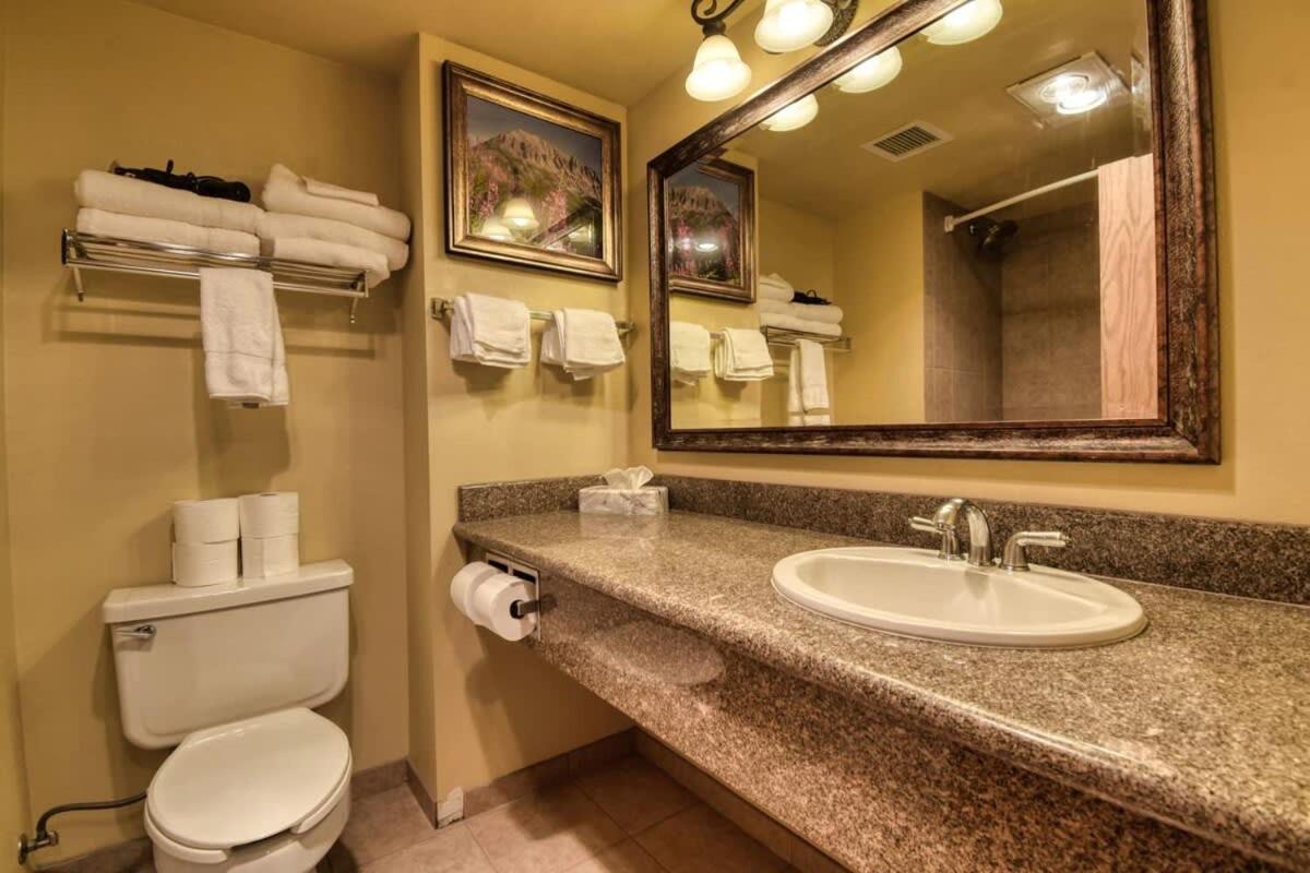Studio 115 Perfect Location With Pool And Hot Tub Crested Butte Buitenkant foto